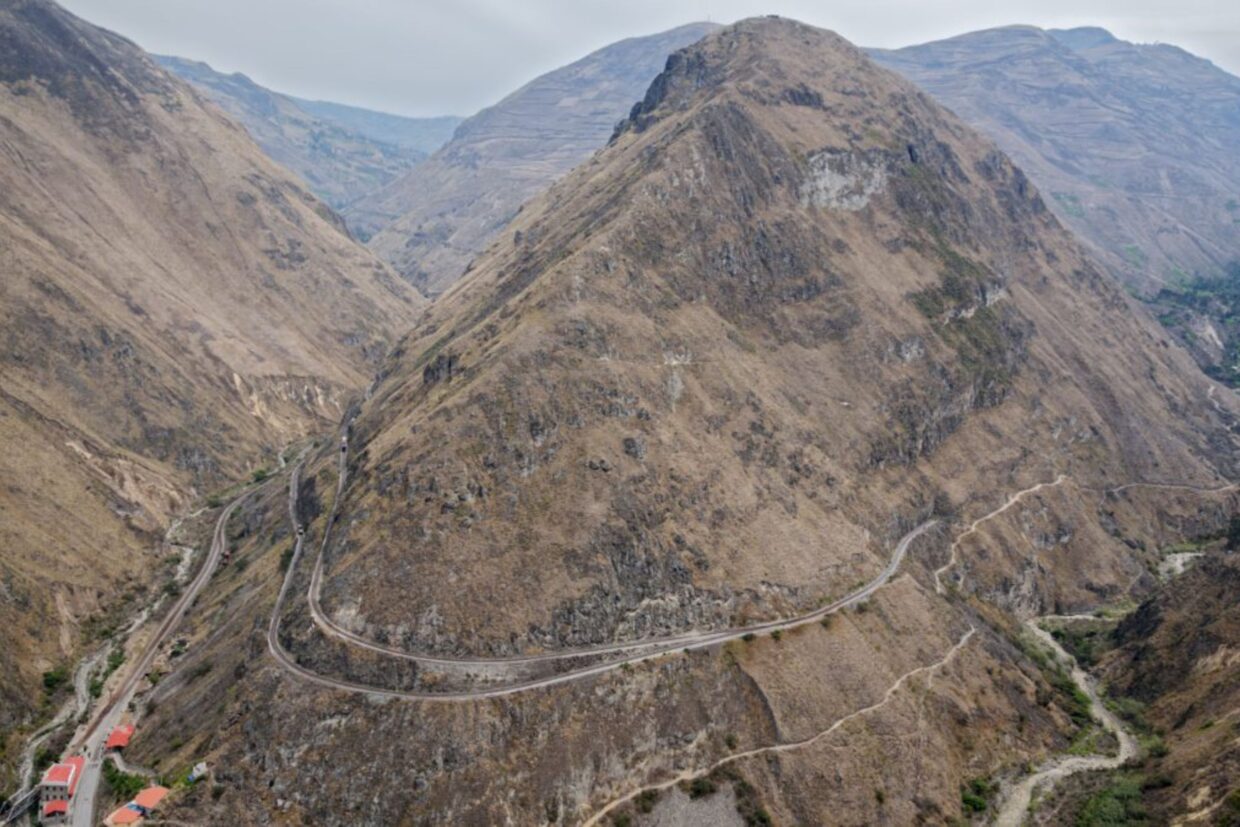 Devil's Nose - Ecuador