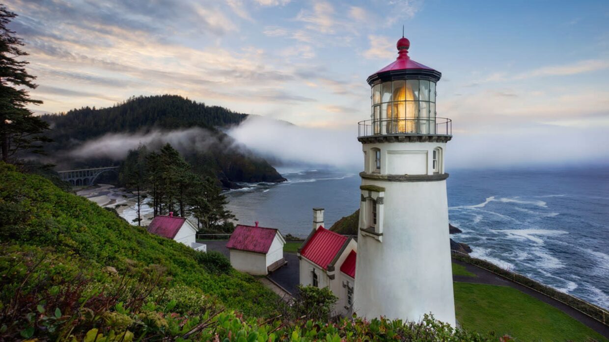 Heceta Head Lighthouse, Oregon Coast, USA